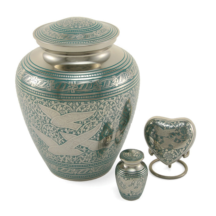 Going Home - Hyatt Ewald